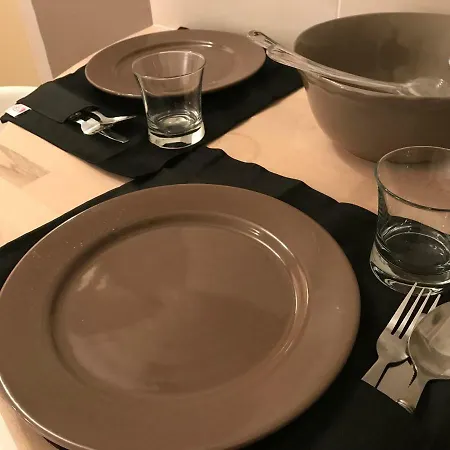 2 Pers En Vieille Parking Gratuit - By La Source D'orfee דירה *