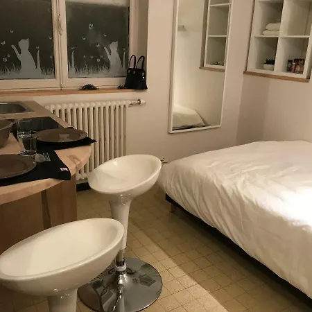 2 Pers En Vieille Parking Gratuit - By La Source D'orfée Appartamento