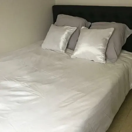 2 Pers En Vieille Parking Gratuit - By La Source D'orfee