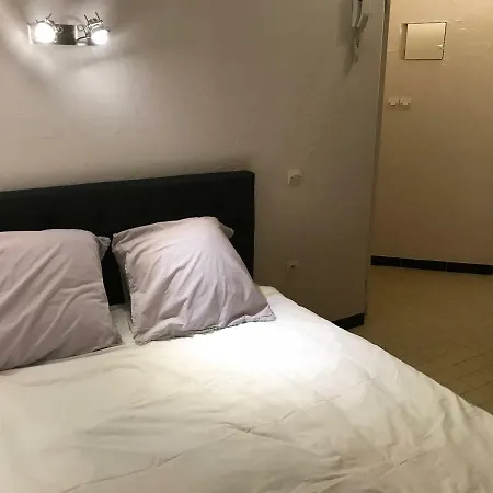 2 Pers En Vieille Parking Gratuit - By La Source D'orfée *