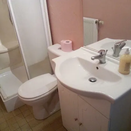 2 Pers En Vieille Parking Gratuit - By La Source D'orfée Appartamento